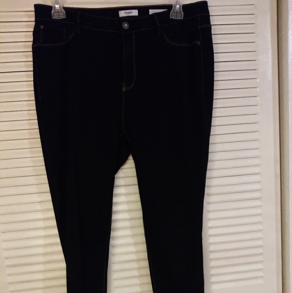 Kensie Dark Blue Jeans